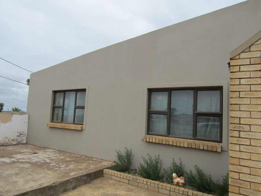 3 Bedroom Property for Sale in Kruisfontein Eastern Cape